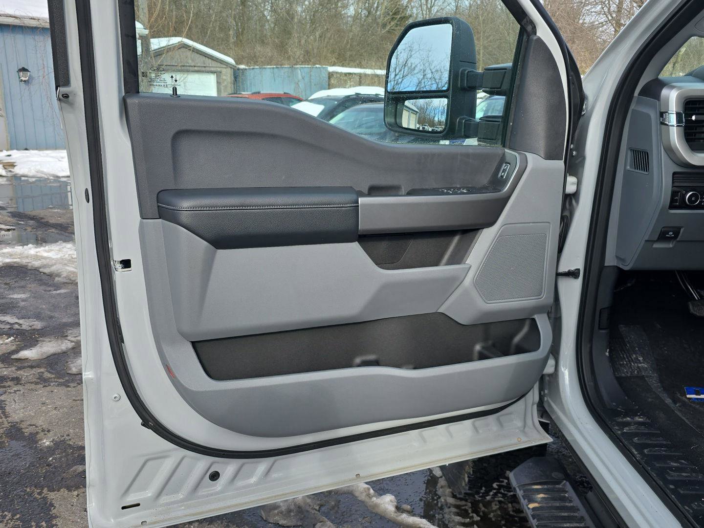 New 2025 Ford F250 XLT w/ 360-Degree Camera Package image 11