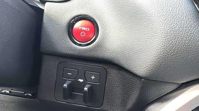 New 2025 Toyota Tundra Limited image 19