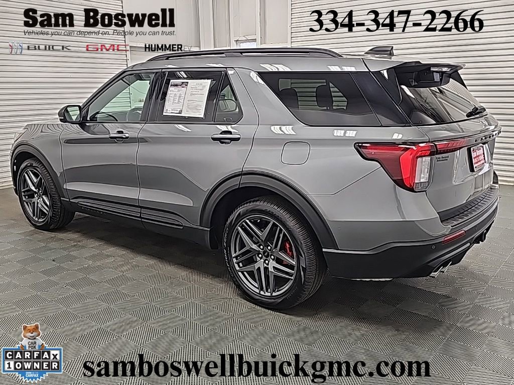 Used 2025 Ford Explorer ST w/ Sun And Sound Package image 5