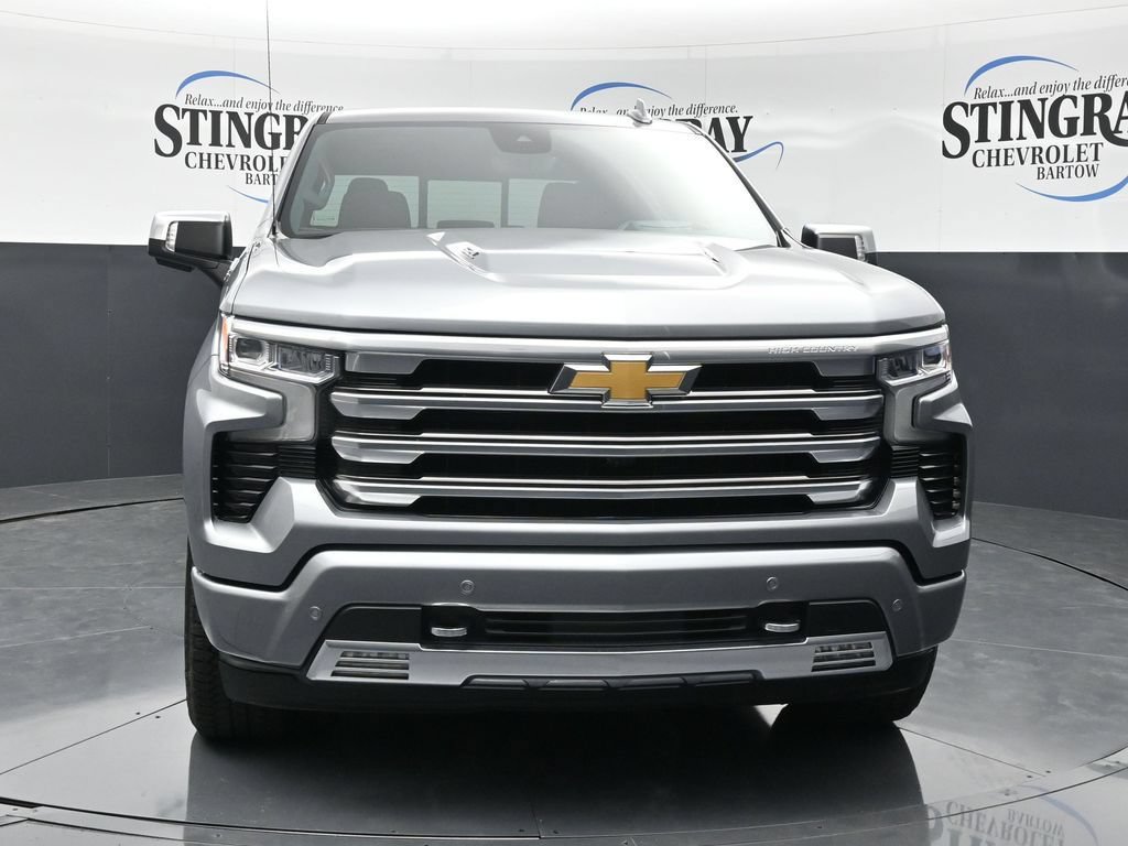 Certified 2024 Chevrolet Silverado 1500 High Country w/ Technology Package AWD/4WD image 2