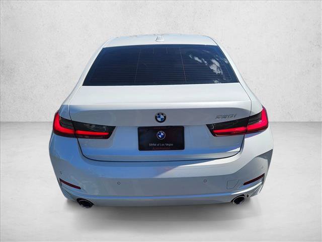 Used 2024 BMW 330i Sedan w/ Premium Package RWD image 7