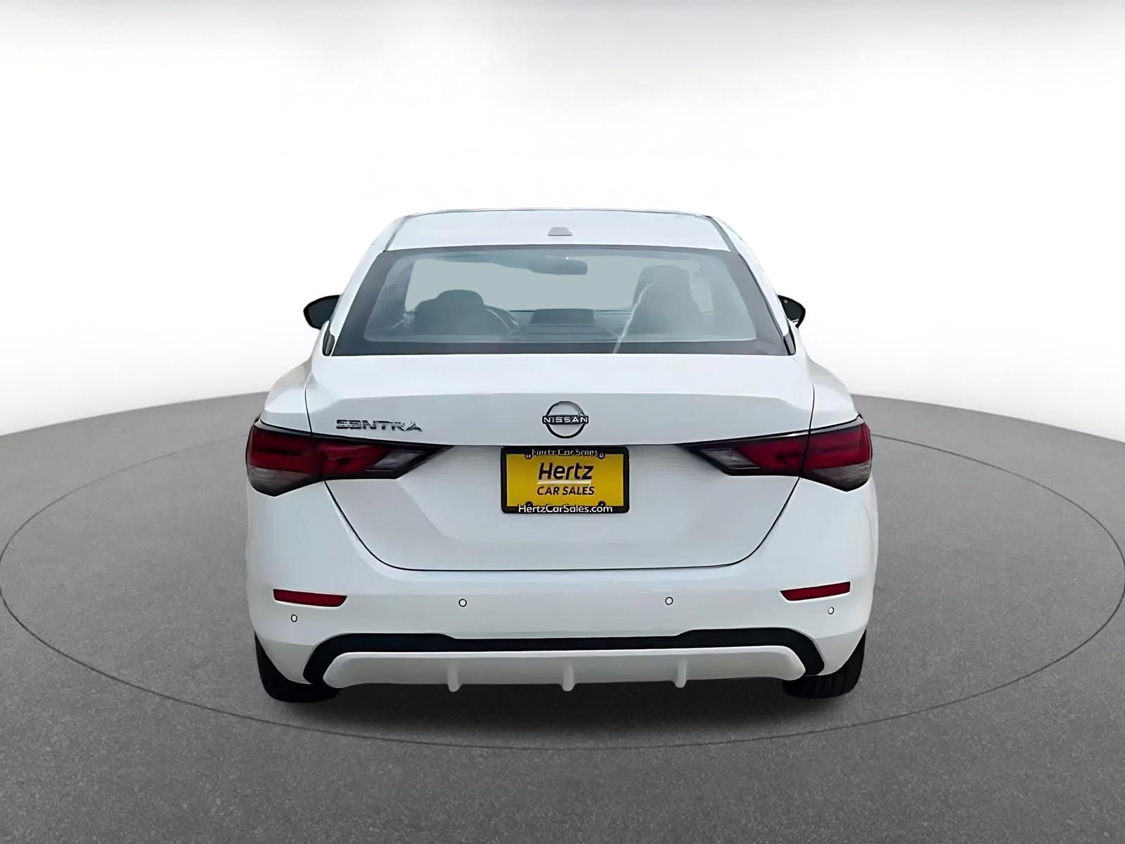 Used 2025 Nissan Sentra SV FWD image 12