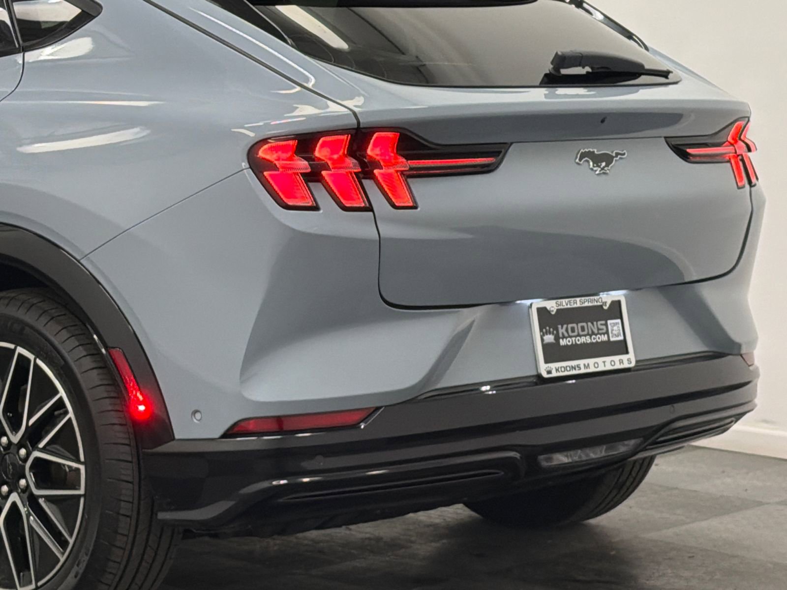 Used 2024 Ford Mustang Mach-E Premium AWD/4WD image 7