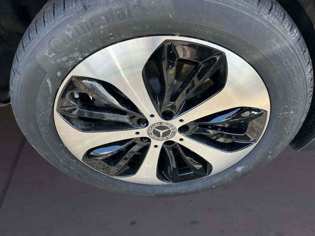 New 2026 Mercedes-Benz GLA 250 4MATIC image 9