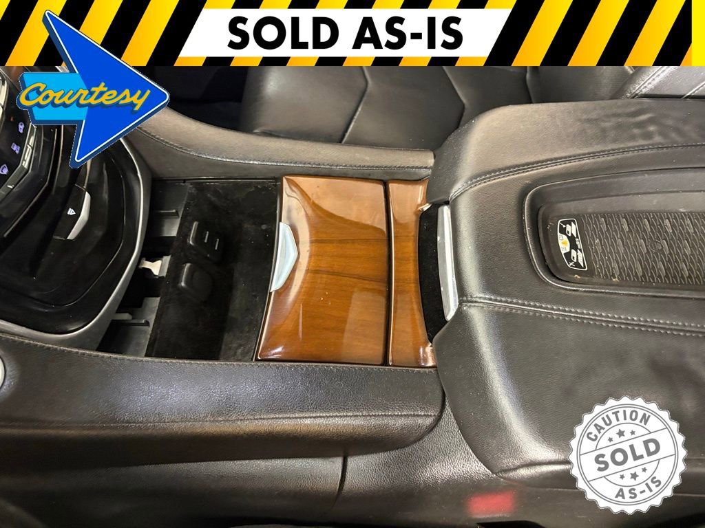 Used 2017 Cadillac Escalade Premium Luxury AWD/4WD image 29