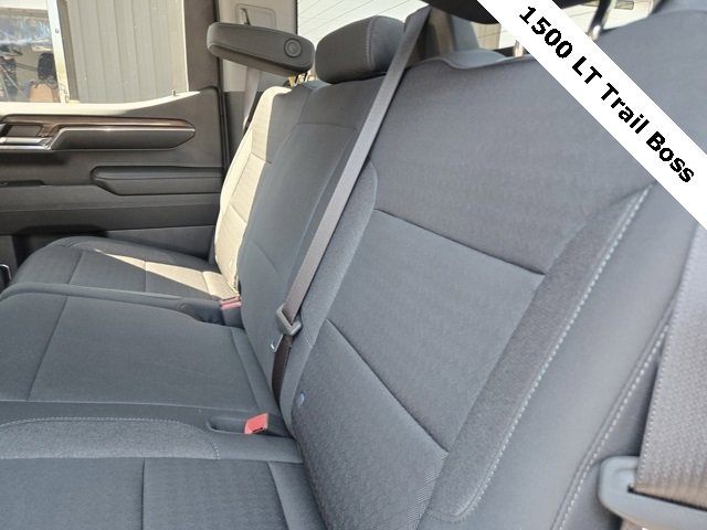 Used 2024 Chevrolet Silverado 1500 LT Trail Boss w/ Protection Package image 15
