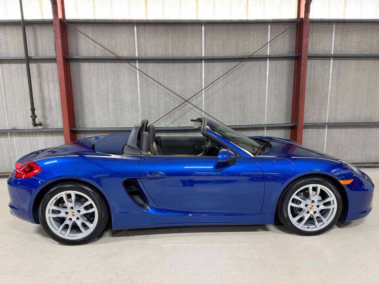 Used 2013 Porsche Boxster image 16