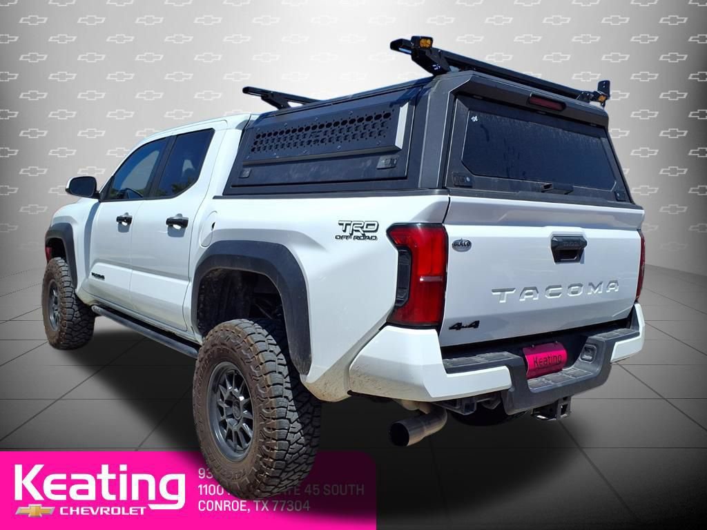 Used 2024 Toyota Tacoma TRD Off-Road AWD/4WD image 2