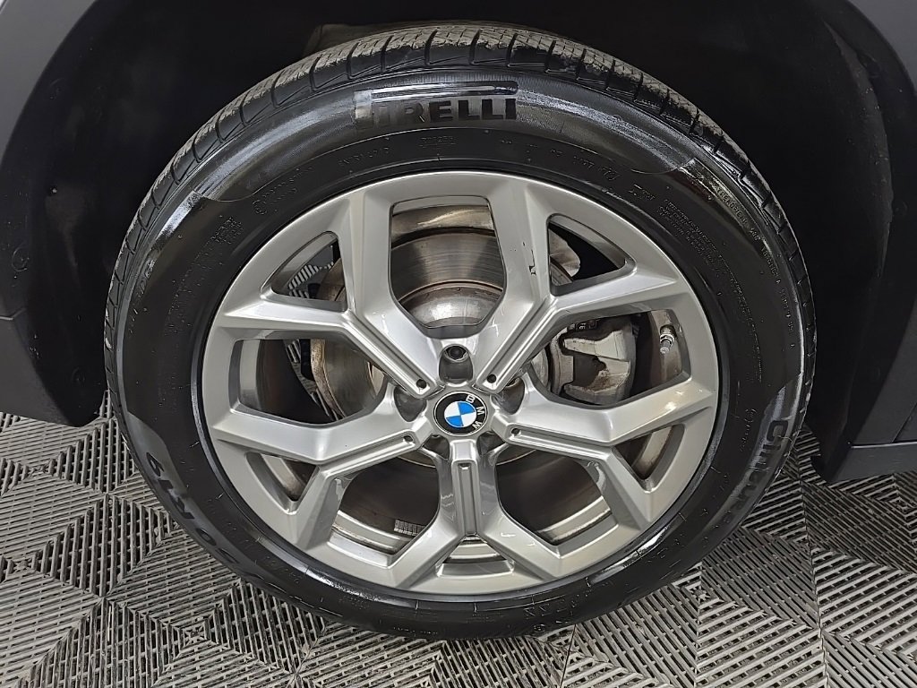 Used 2024 BMW X3 xDrive30i w/ Premium Package image 14