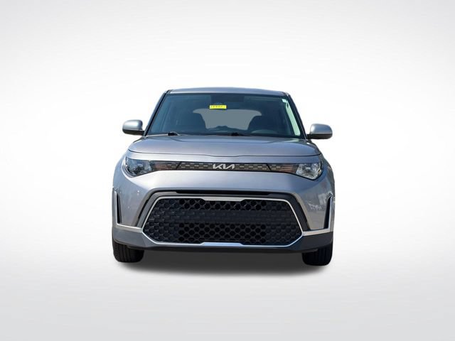 Certified 2023 Kia Soul LX w/ LX Technology Package FWD image 32