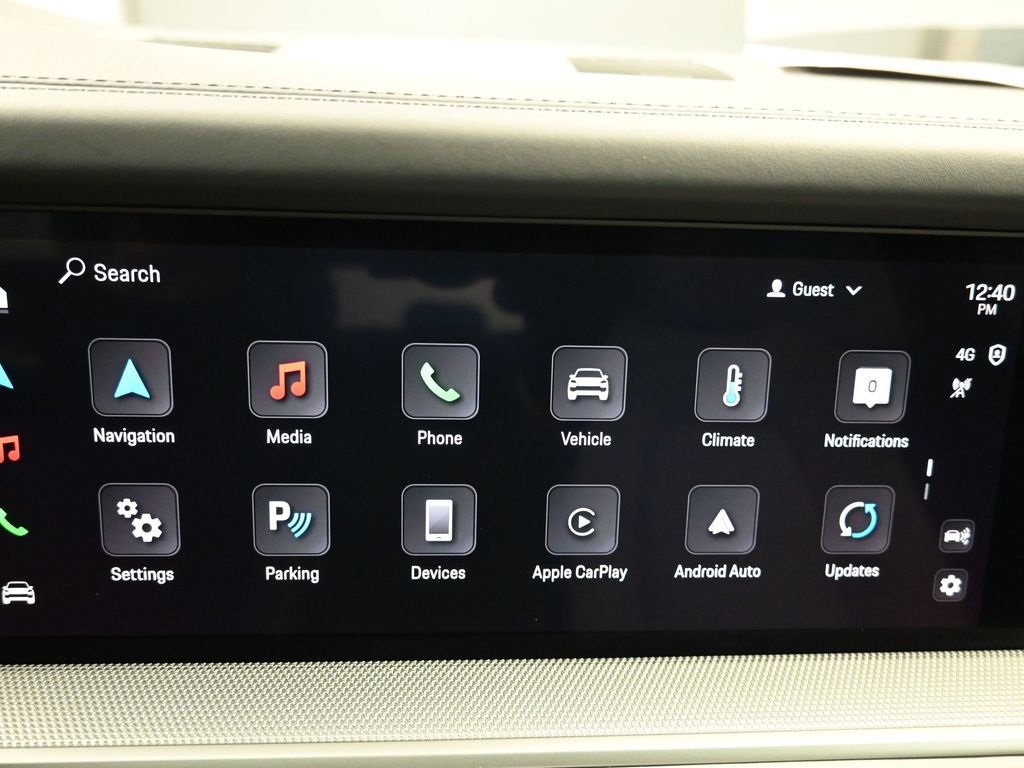 Used 2025 Porsche Cayenne S image 12