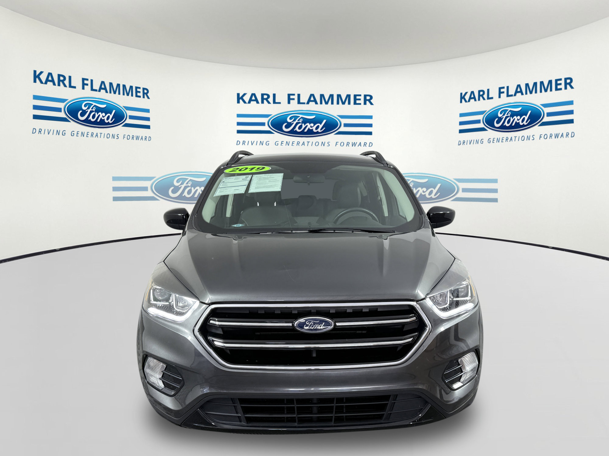 Certified 2019 Ford Escape SE FWD image 6