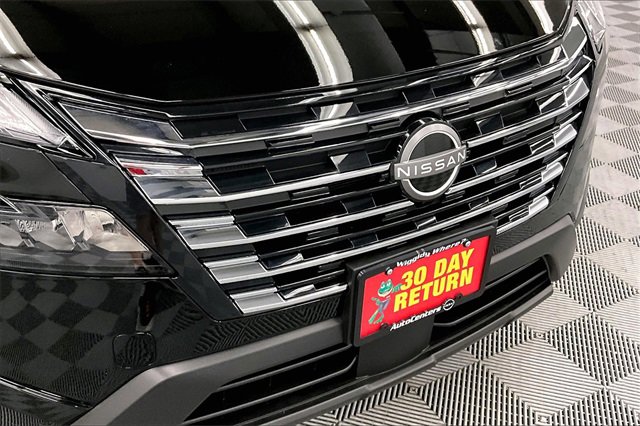 New 2025 Nissan Rogue SV image 15