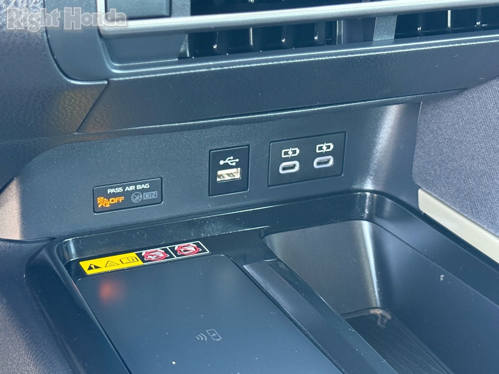 Used 2025 Toyota Camry LE image 22