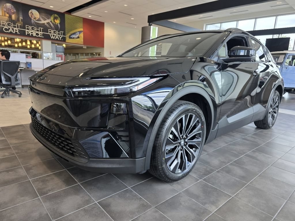 New 2026 Toyota C-HR AWD/4WD image 9