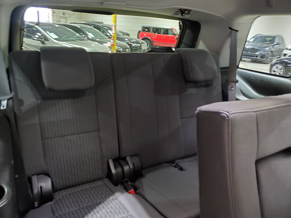Used 2018 Chevrolet Tahoe LS RWD image 25