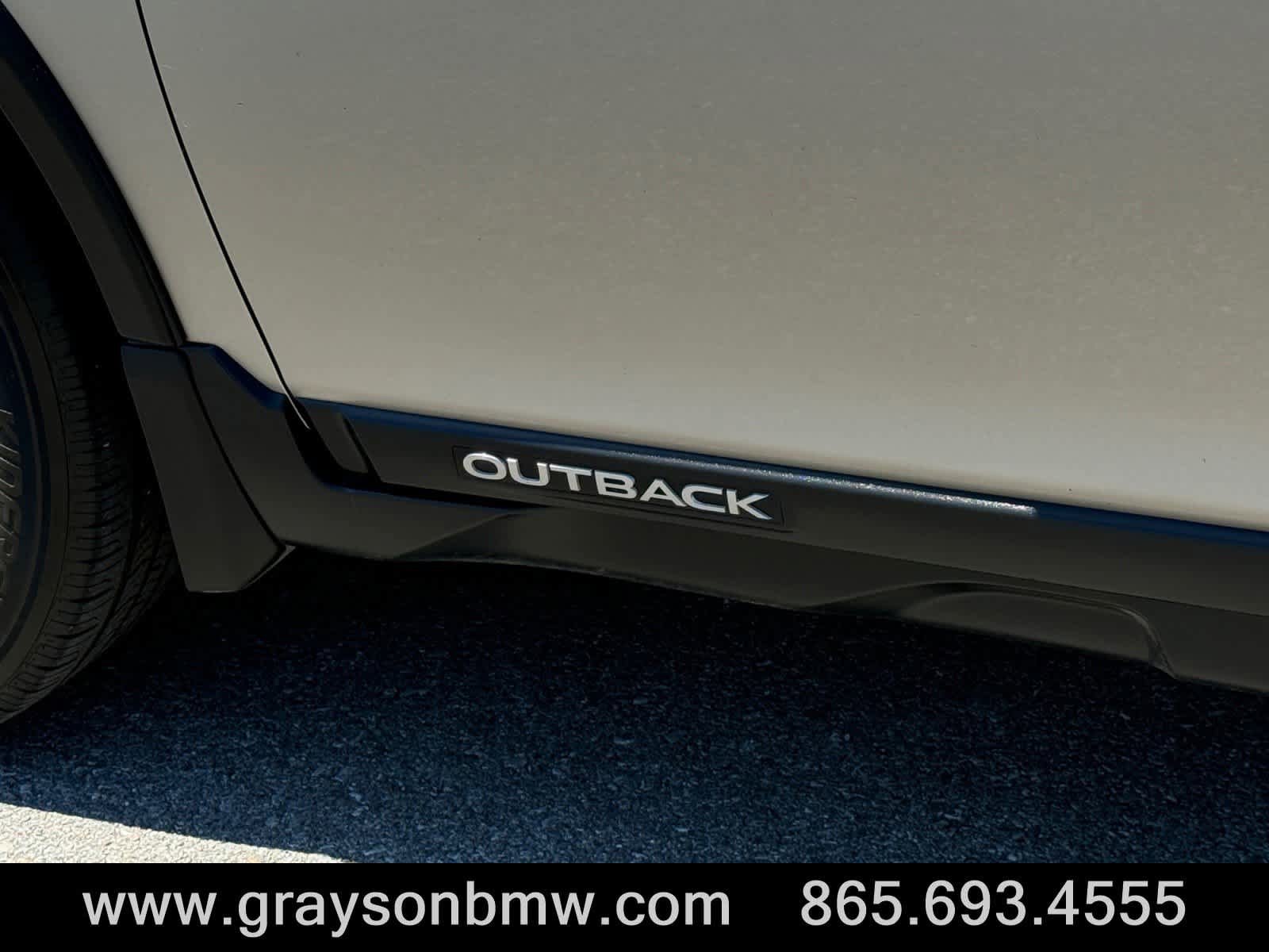 Used 2019 Subaru Outback 2.5i Premium w/ Protection Package #1 AWD/4WD image 10