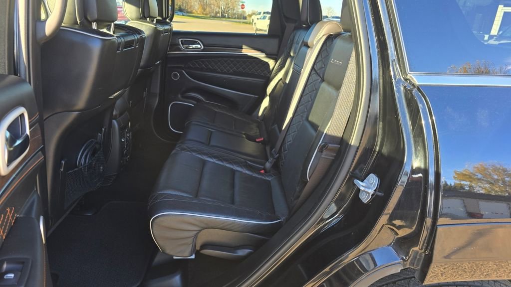 Used 2020 Jeep Grand Cherokee Summit image 14