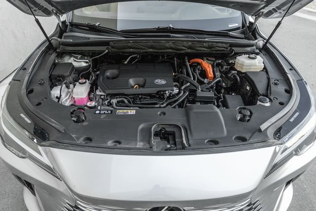 Used 2023 Lexus RX 350h image 15