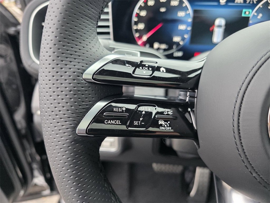 New 2026 Mercedes-Benz GLS 580 4MATIC image 16