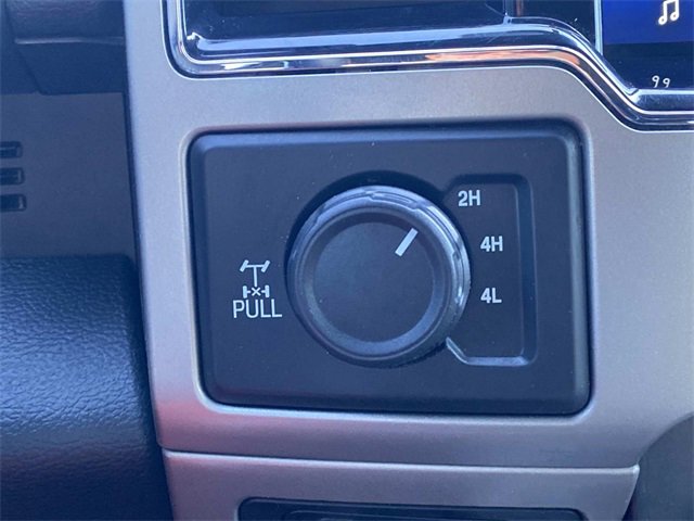 Used 2022 Ford F250 Lariat w/ Black Appearance Package image 33