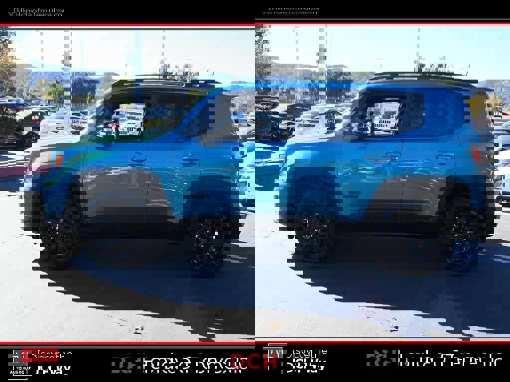 Used 2022 Jeep Renegade Altitude image 4