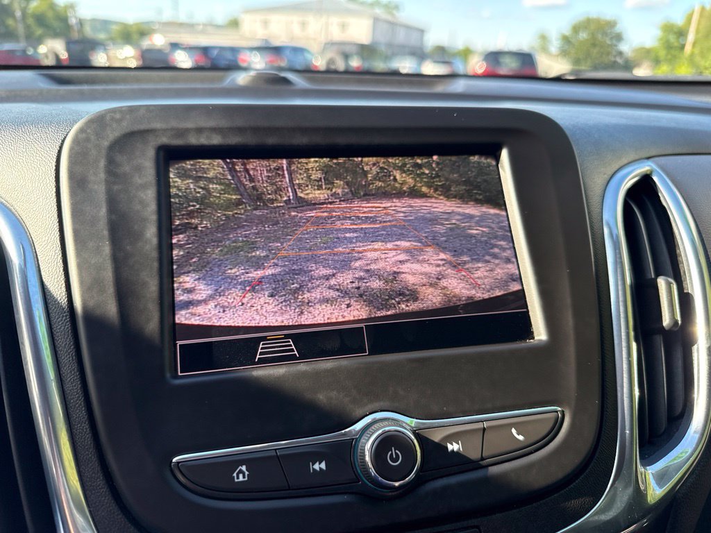 Used 2023 Chevrolet Equinox LT AWD/4WD image 26