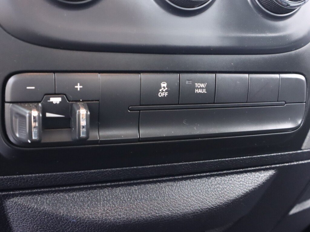 Used 2016 RAM 1500 Tradesman AWD/4WD image 25