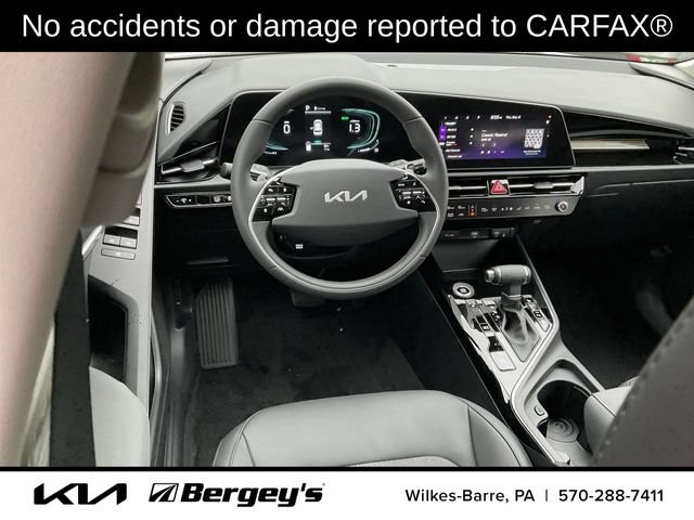 Certified 2023 Kia Niro EX FWD image 2