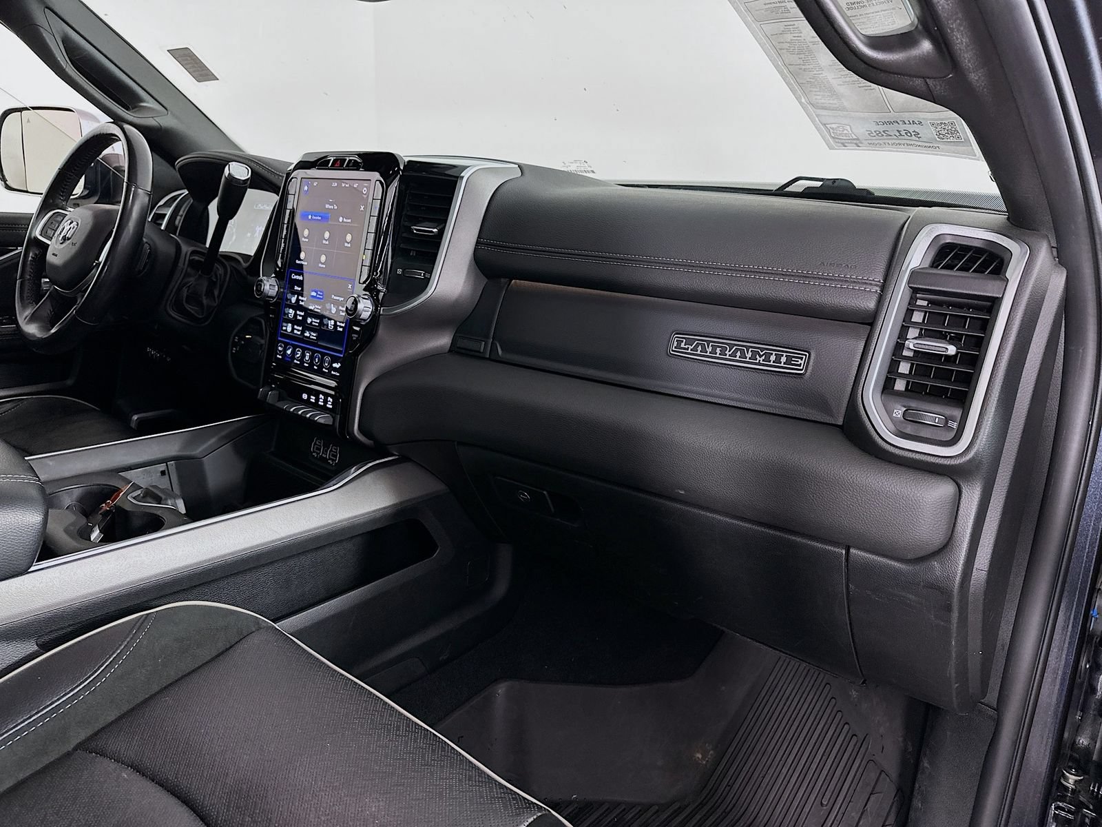 Used 2020 RAM 3500 Laramie AWD/4WD image 32