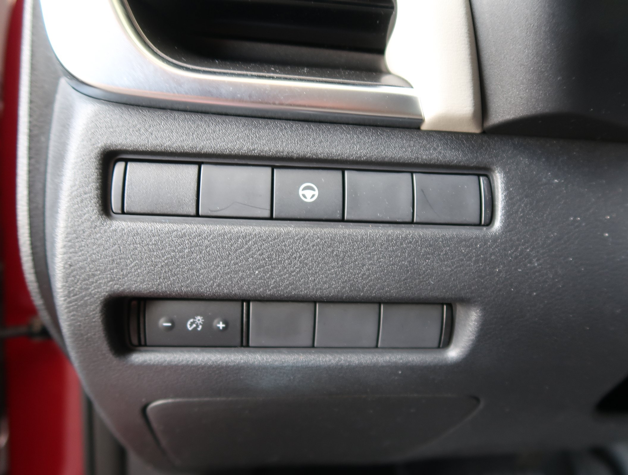 Used 2022 Nissan Rogue SV AWD/4WD image 24
