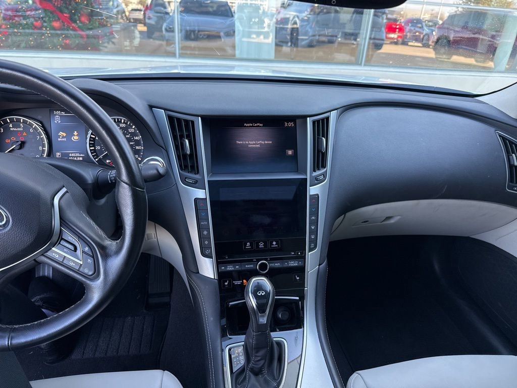 Used 2021 INFINITI Q50 Luxe image 18