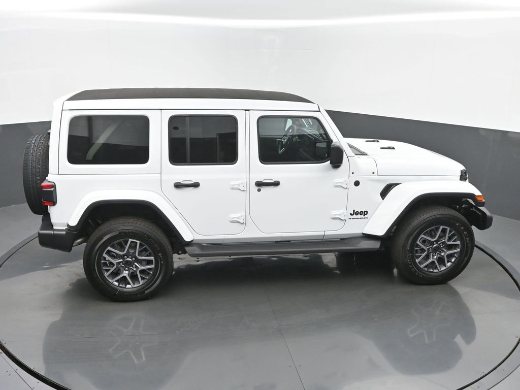 New 2026 Jeep Wrangler Sahara image 43