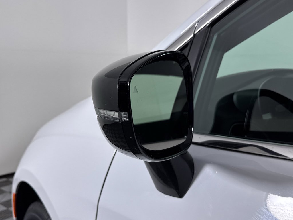 New 2026 Chrysler Voyager LX image 24