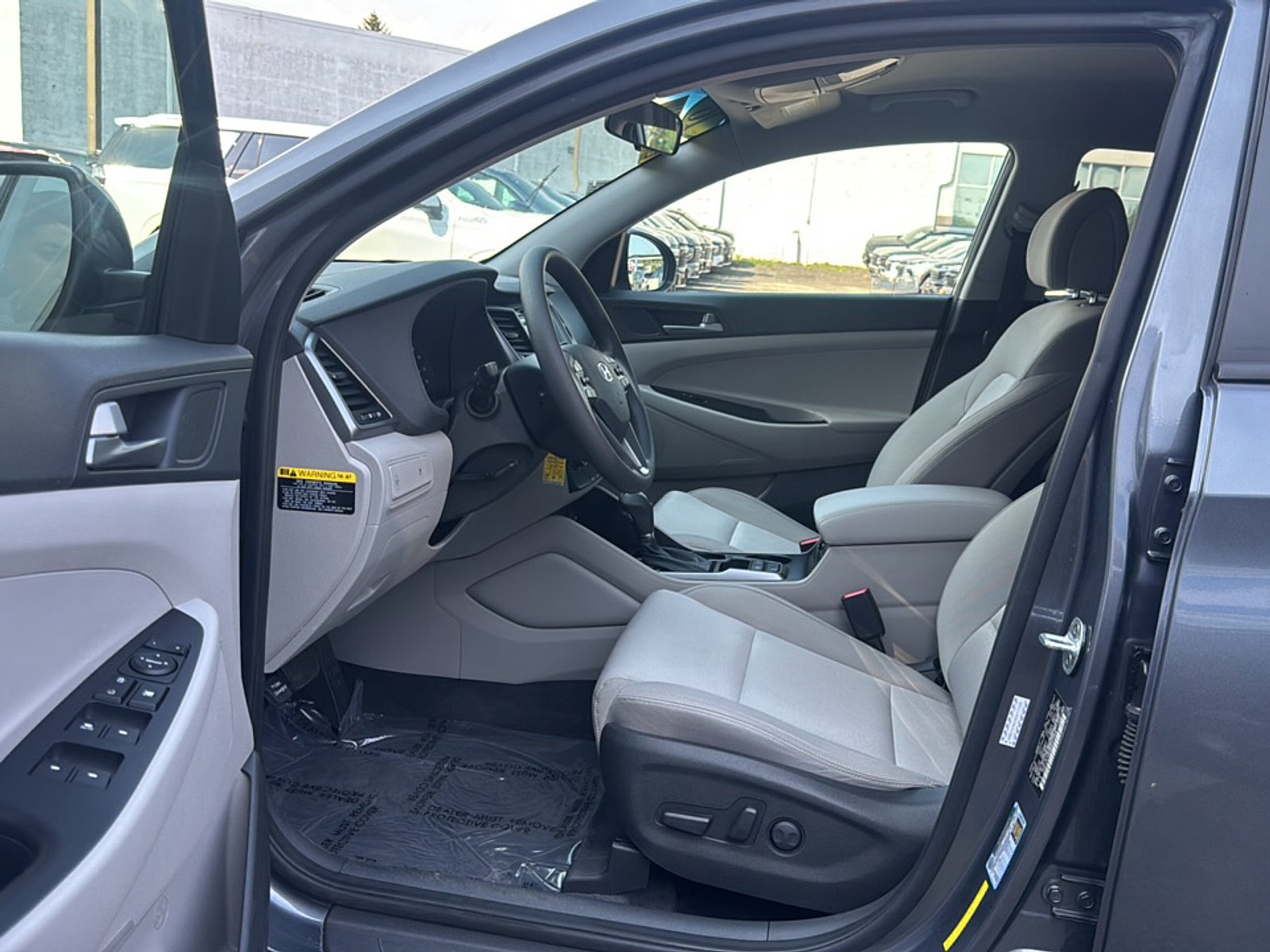 Used 2016 Hyundai Tucson SE w/ Option Group 02 AWD/4WD image 12