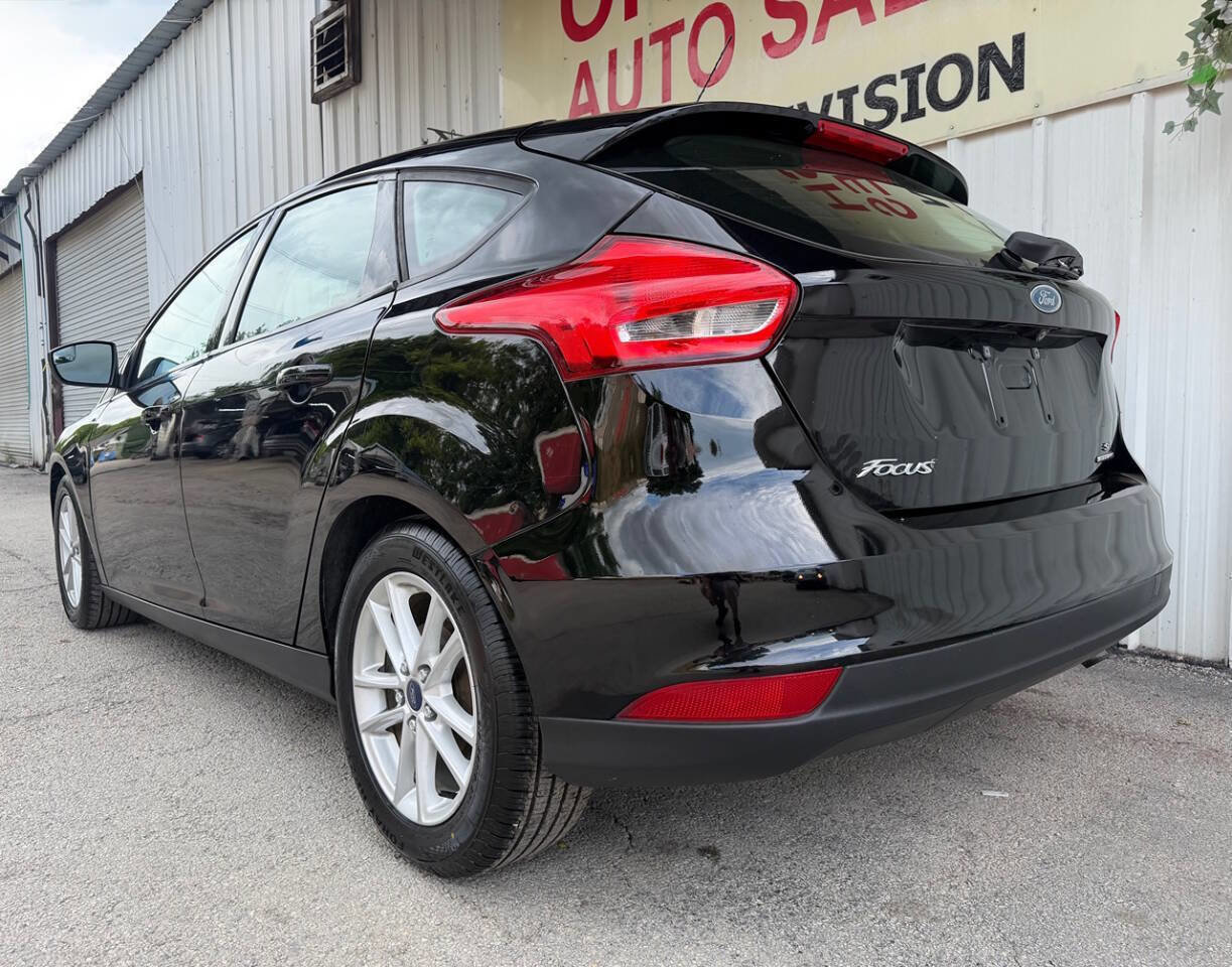 Used 2016 Ford Focus SE FWD image 7