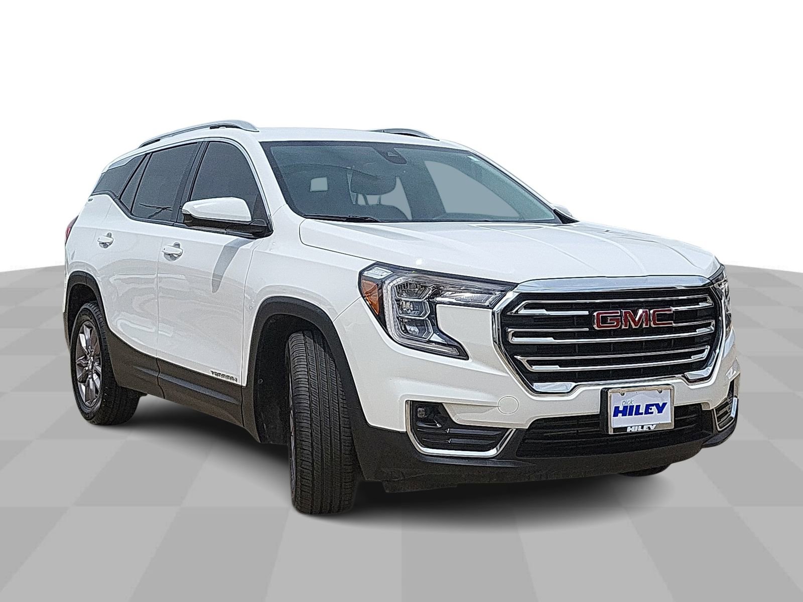 Certified 2023 GMC Terrain SLT image 2