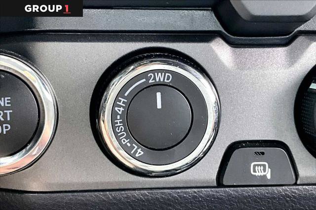 Certified 2020 Toyota Tacoma TRD Sport w/ Technology Package AWD/4WD image 35