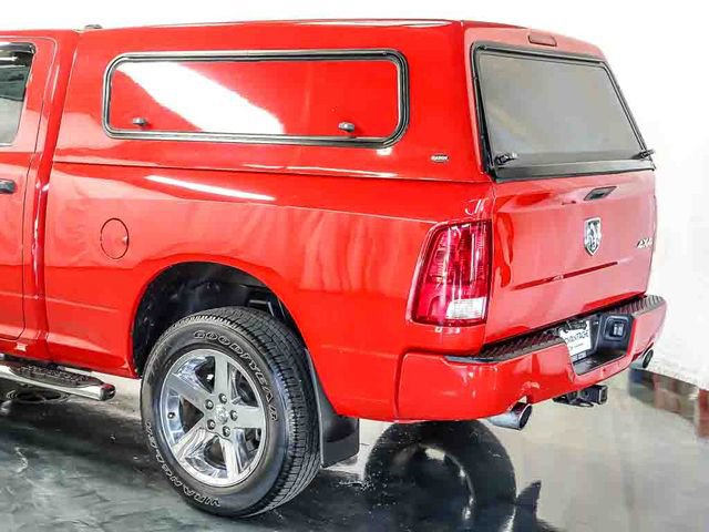 Used 2016 RAM 1500 Express AWD/4WD image 10