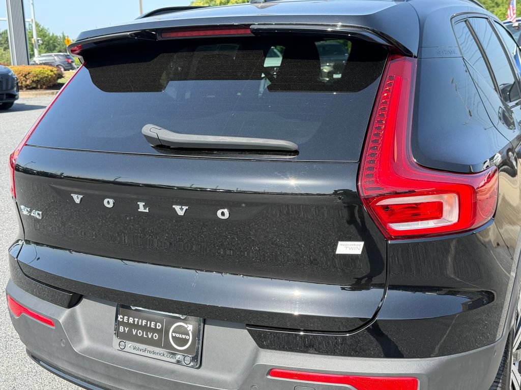 Certified 2023 Volvo XC40 Recharge Plus AWD/4WD image 11