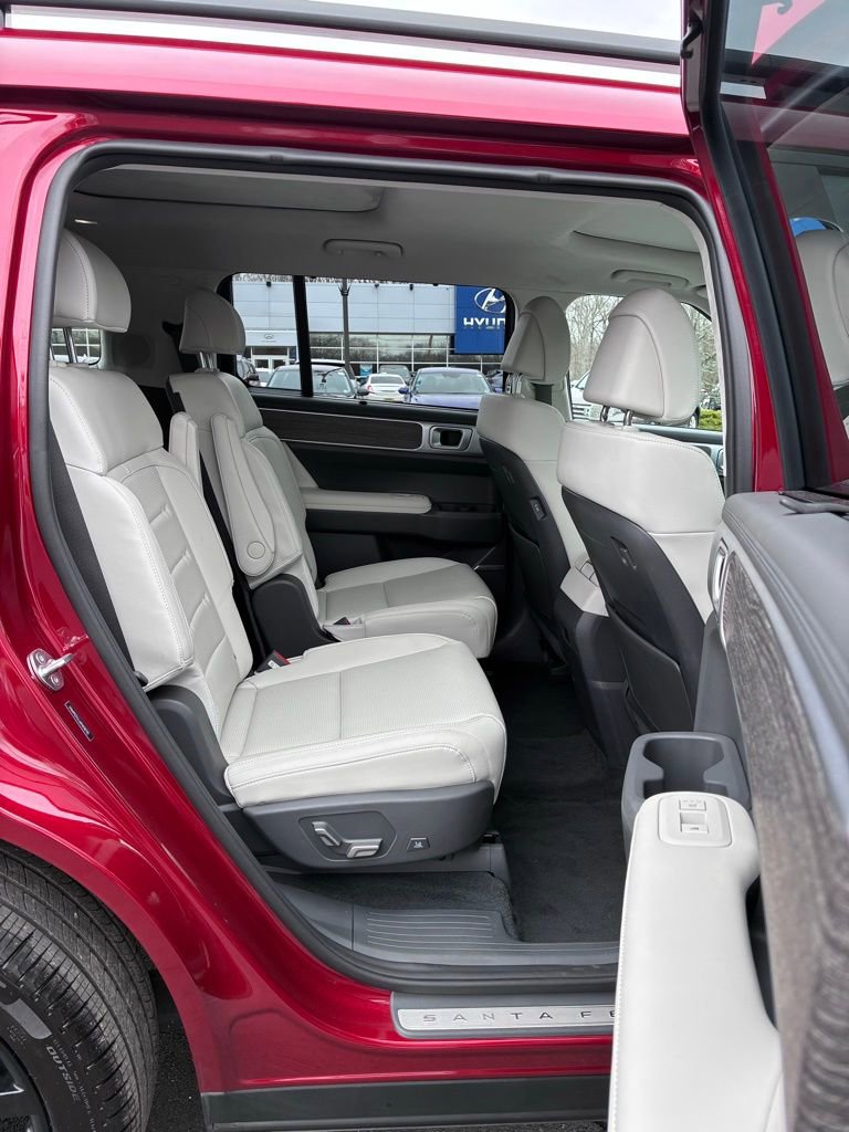 Used 2024 Hyundai Santa Fe Calligraphy image 22