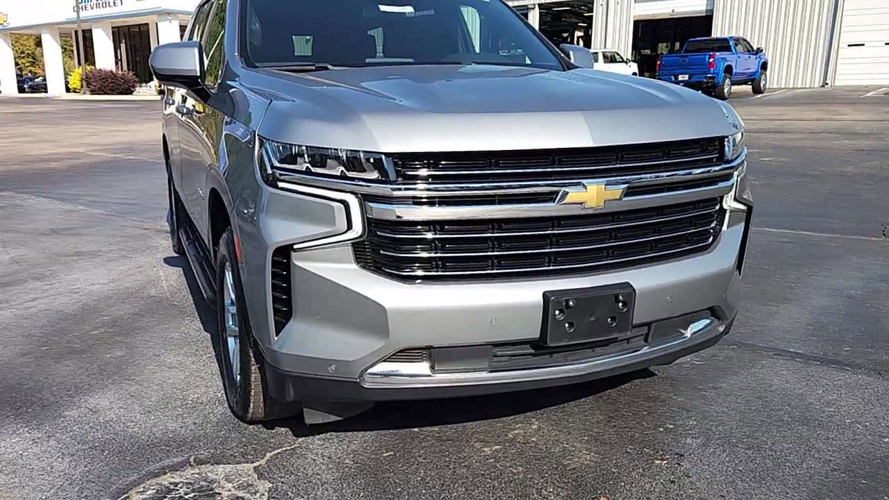 Used 2023 Chevrolet Tahoe LT image 2