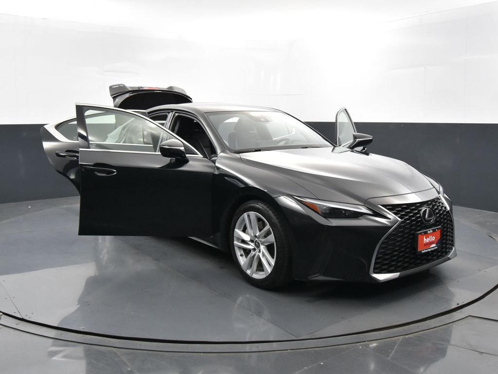 Used 2021 Lexus IS 300 w/ Comfort Package image 37