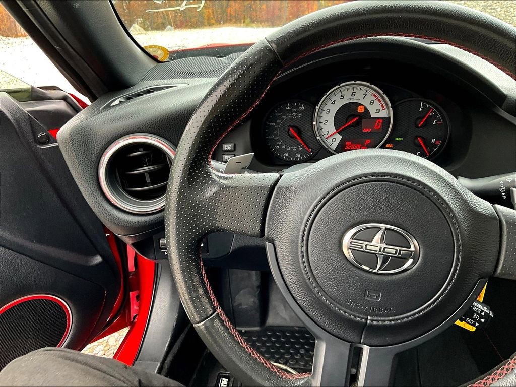 Used 2015 Scion FR-S image 13