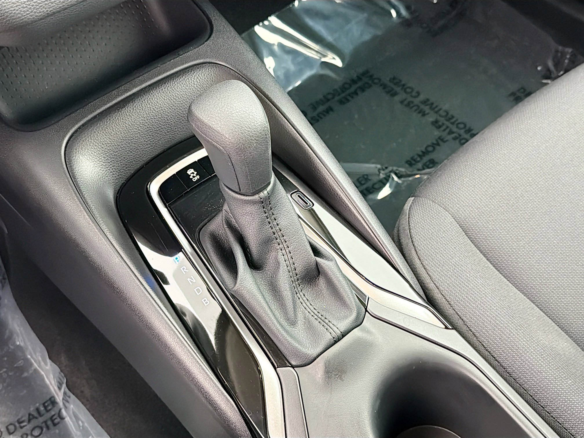 Used 2025 Toyota Corolla LE image 26