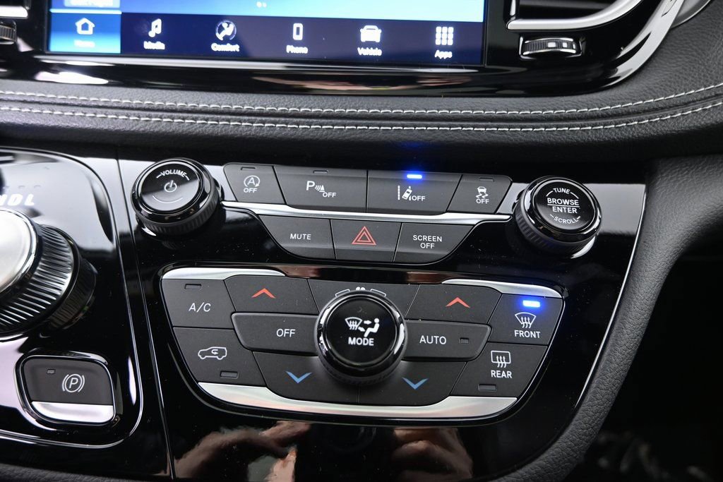 New 2026 Chrysler Pacifica Select image 30