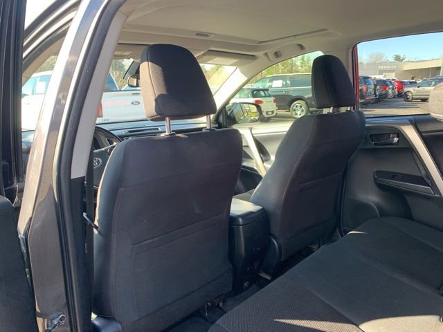 Used 2017 Toyota RAV4 XLE image 18