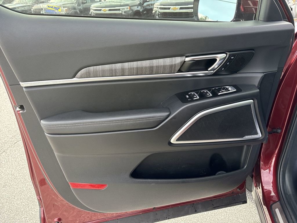Used 2024 Kia Telluride SX image 25