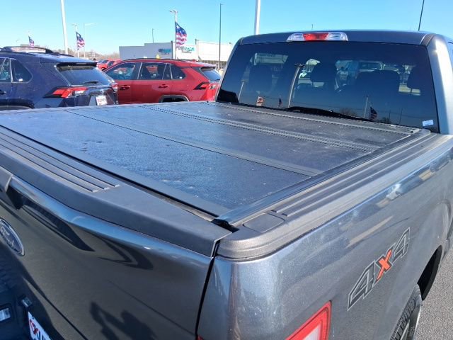 Used 2016 Ford F150 XLT image 9