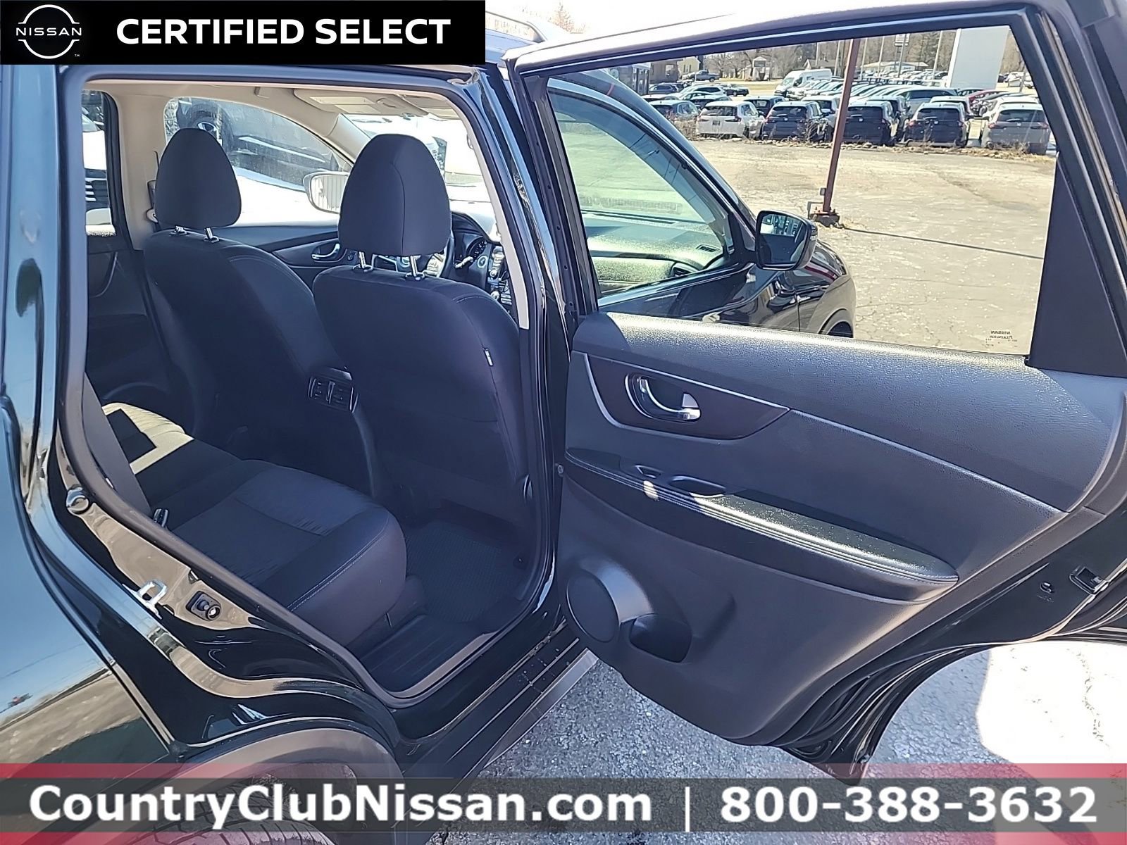 Certified 2019 Nissan Rogue SV image 29